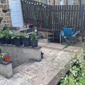 Joyful Place Apartment Huddersfield